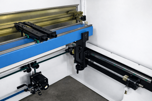 Servo drive X-axis back gauge on TPBS servo